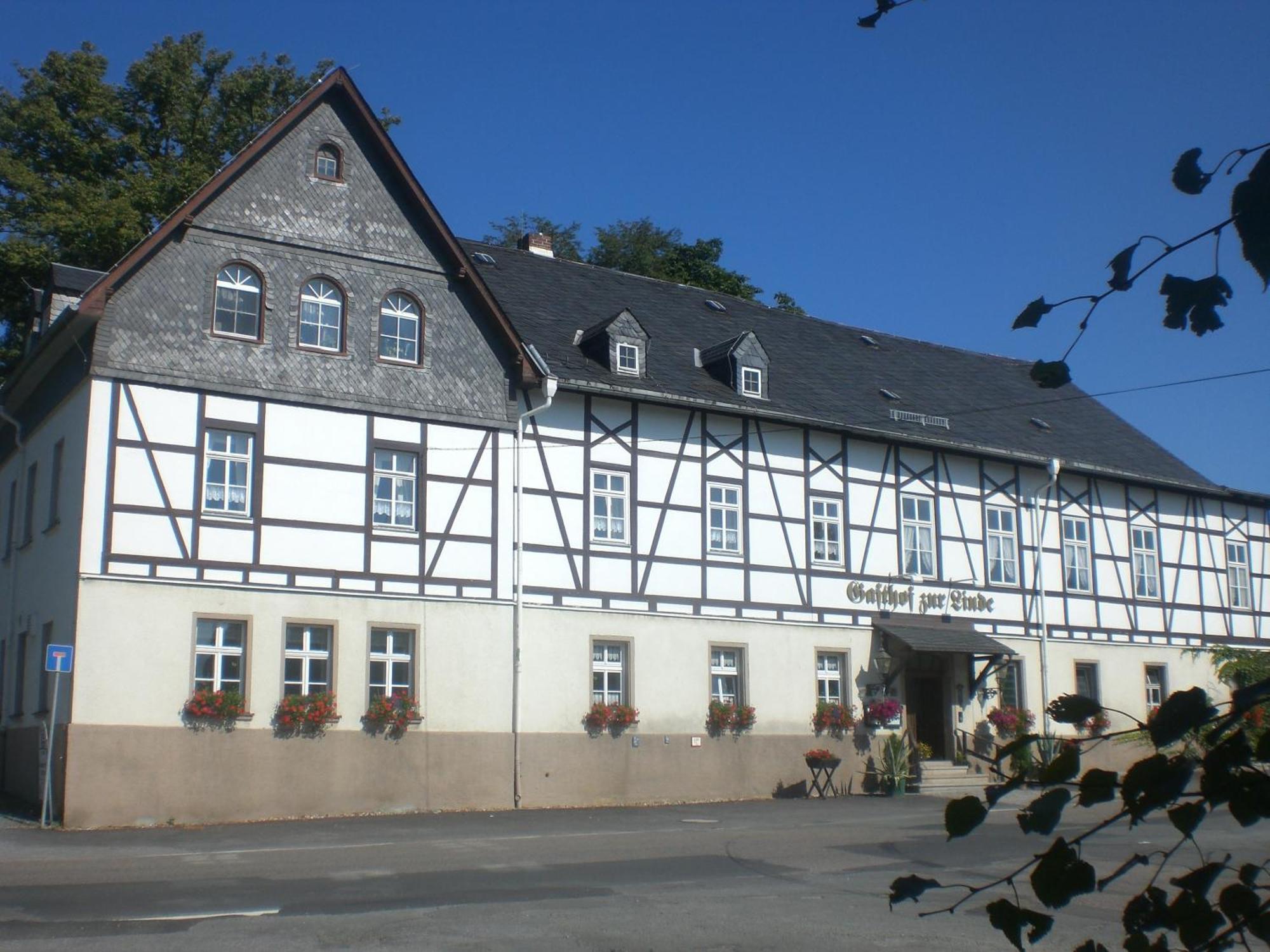 Hotel Gasthof Zur Linde Weissbach  Exteriér fotografie